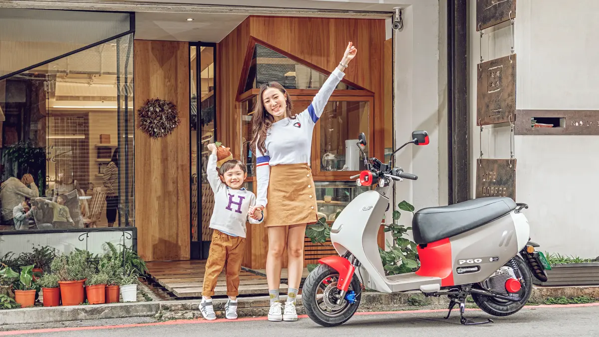 ▲PGO 推學生教育價，麗文書局獨家開賣！