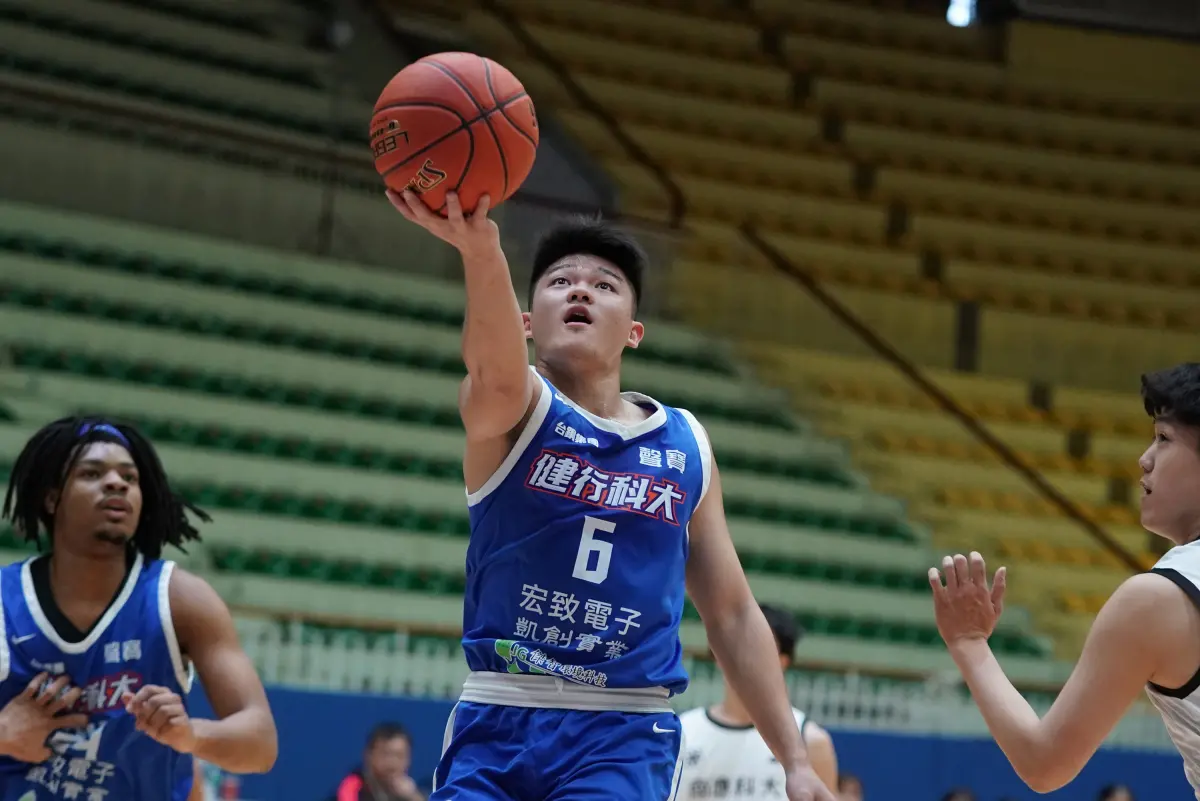▲健行徐宏瑋，率隊105：68輕取南應科大。（圖／大專體總提供）