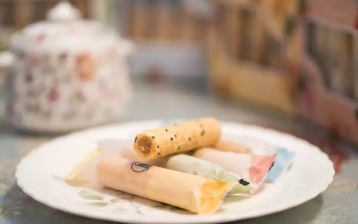 ▲金黃酥脆的蛋捲是台灣人相當熟悉的點心，不僅有香濃的蛋香，配上咖啡、熱茶來個組合更是絕配。（示意圖／取自pixabay）