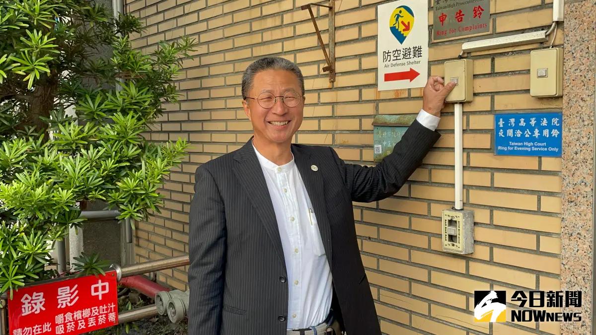 ▲前海軍顧問郭璽帶著2項新事證，向高檢署按鈴告發國民黨立委馬文君涉犯外患罪（圖／記者潘千詩攝，2024.01.18）