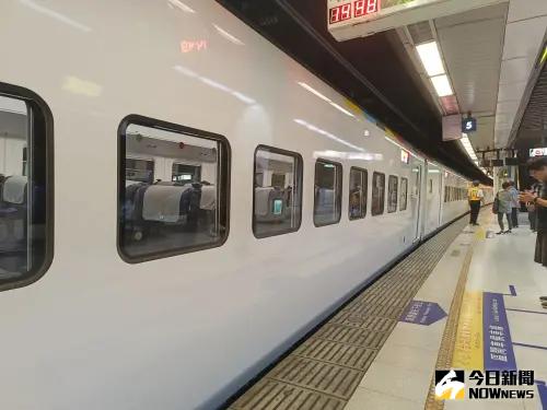 ▲台鐵第143次自強號今（20）日行駛過程中數度剎車、停車。（資料照片，示意圖／記者許若茵攝）