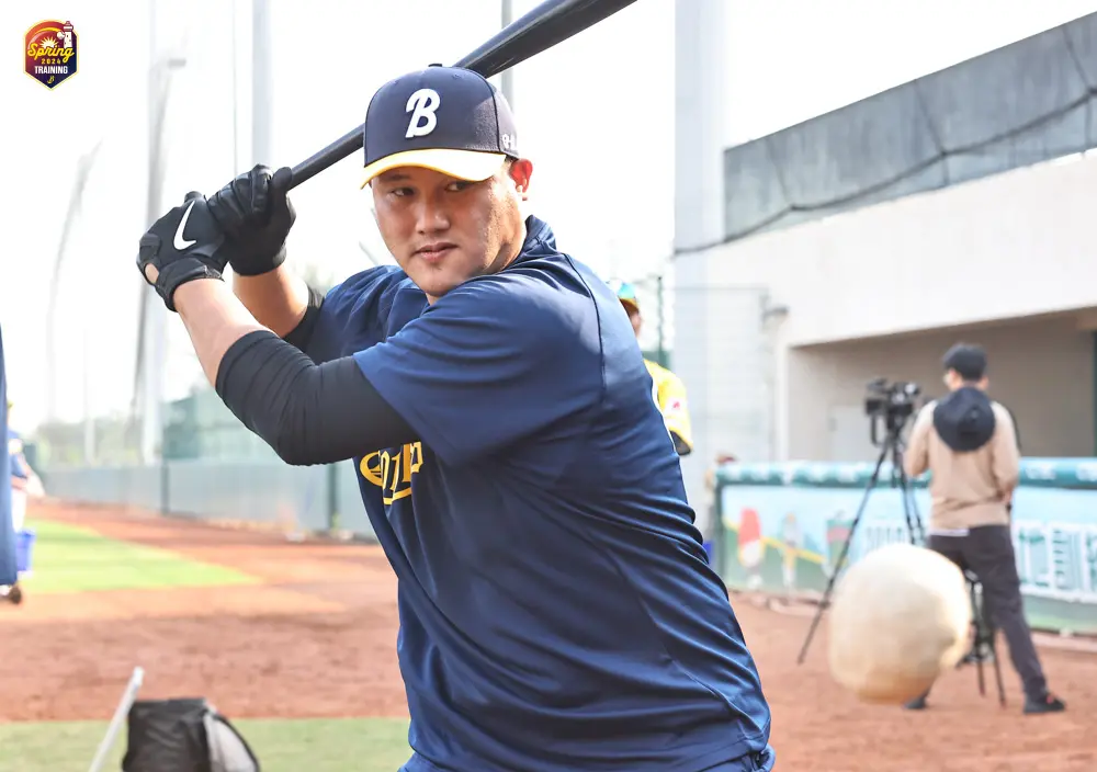 ▲中信兄弟一壘競爭大爆滿！陳俊秀坦言心中仍有不安定感。（圖／中信兄弟提供）