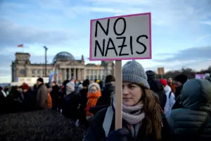 極右翼陰謀驅逐移民　估德國140萬人上街抗議
