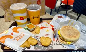 晚起床想吃麥當勞早餐!官方回應「薯餅、滿福堡24小時都賣」請願