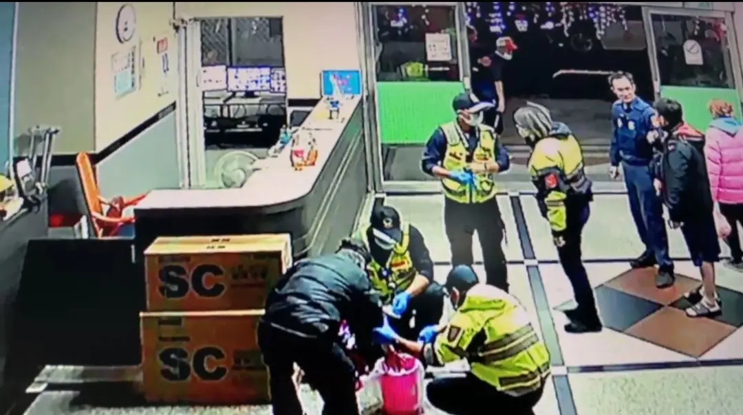 ▲葉姓管理員勸說被挨揍，演變雙方衝突(圖／柳榮俊翻攝2024.1.23)