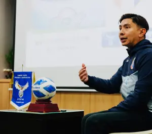 足球／點出中華女足最大問題　國家隊總教練陳曉明談兩大訓練重點
