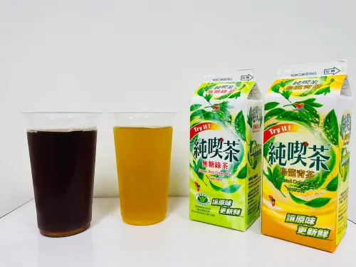 萬年不敗的「純喫茶」,一直以來以銅版價、又新鮮好喝的高CP值,為網友所推崇。 ▲萬年不敗的「純喫茶」,一直以來以銅版價、又新鮮好喝的高CP值,為網友所推崇。(圖/品牌提供)