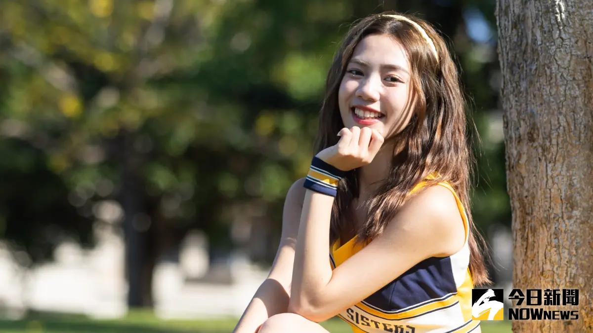 ▲中信啦啦隊成員夏蕾受訪透露，與她最親的家人姑姑不敵病魔突然離世，讓她忍不住爆哭落淚，後悔沒有多多陪伴對方，「有些話還來不及說！」（圖／記者嚴俊強攝影）