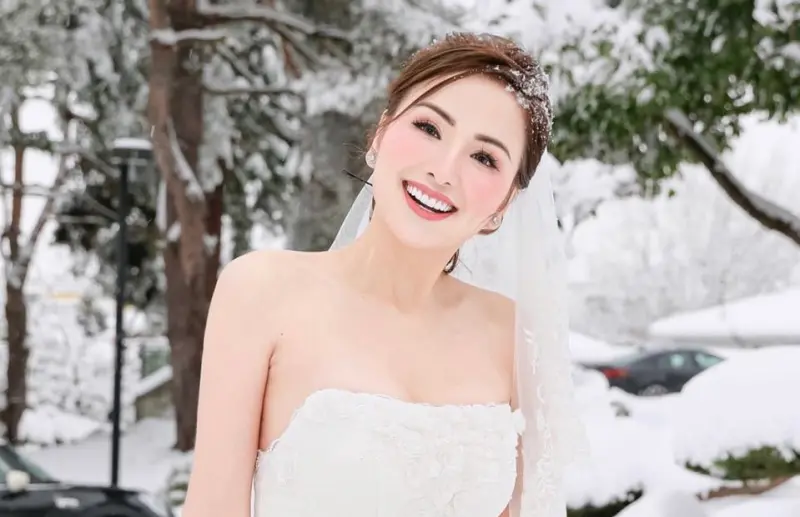 ▲ 越南2010年環球小姐三度再婚，獲得前夫祝福。（圖／翻攝自臉書）