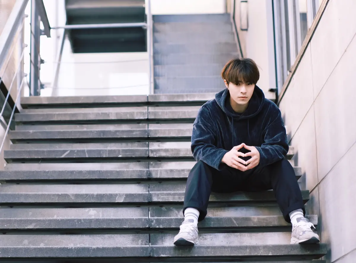 ▲楊景涵痛別2摯友，無奈來不及說再見。（圖／凡事文創提供）