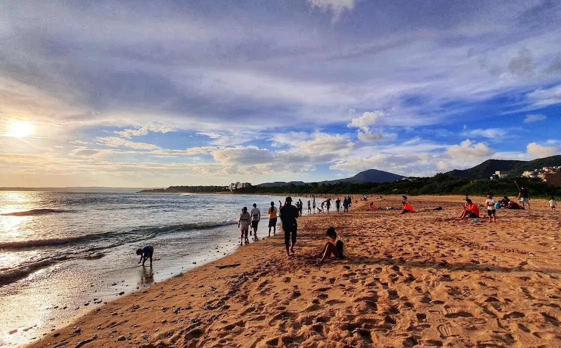 ▲說到屏東縣旅遊景點，肯定不少人都會聯想到墾丁，不過觀光人潮已經逐年下降，房產專家也分析原因。（圖/Google評論）