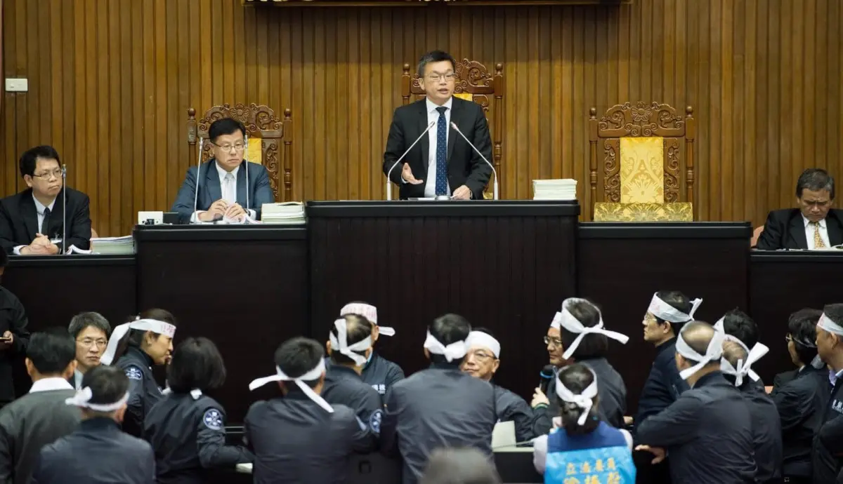 ▲蔡其昌強調立法院提早休息或挑燈夜戰，完全是朝野議事處理的攻防或議事慣例，重要的是法案是否順利通過。（圖／翻攝蔡其昌臉書，2024.01.28）