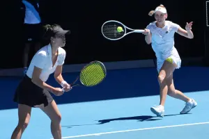▲謝淑薇在澳網混雙奪冠後，28日再拿下女雙冠軍。（圖／美聯社／達志影像）