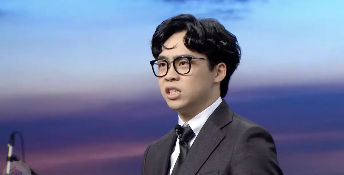 ▲賀瓏回應王志安在《賀瓏夜夜秀》批評身障人士的言論，影片瀏覽率驚人，讓網友驚覺「根本沒人在抵制」。（圖／薩泰爾娛樂臉書）