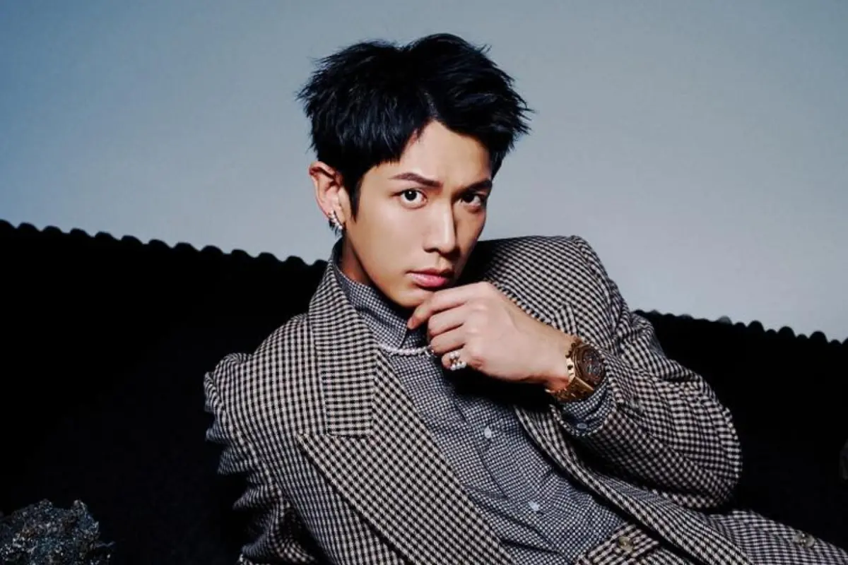 ▲柯震東（右起）近日現身曾馨瑩生日宴，大方與楊謹華合照，傳出是彼此之間發生恩怨糾葛後的首次破冰，而當初造成尷尬的關鍵則是因為蕭亞軒。（圖／摘自IG）