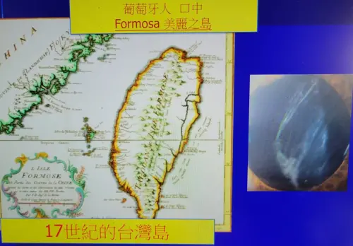 ▲曲女「後白內障」形狀如台灣地圖。（圖／洪啟庭醫師提供）