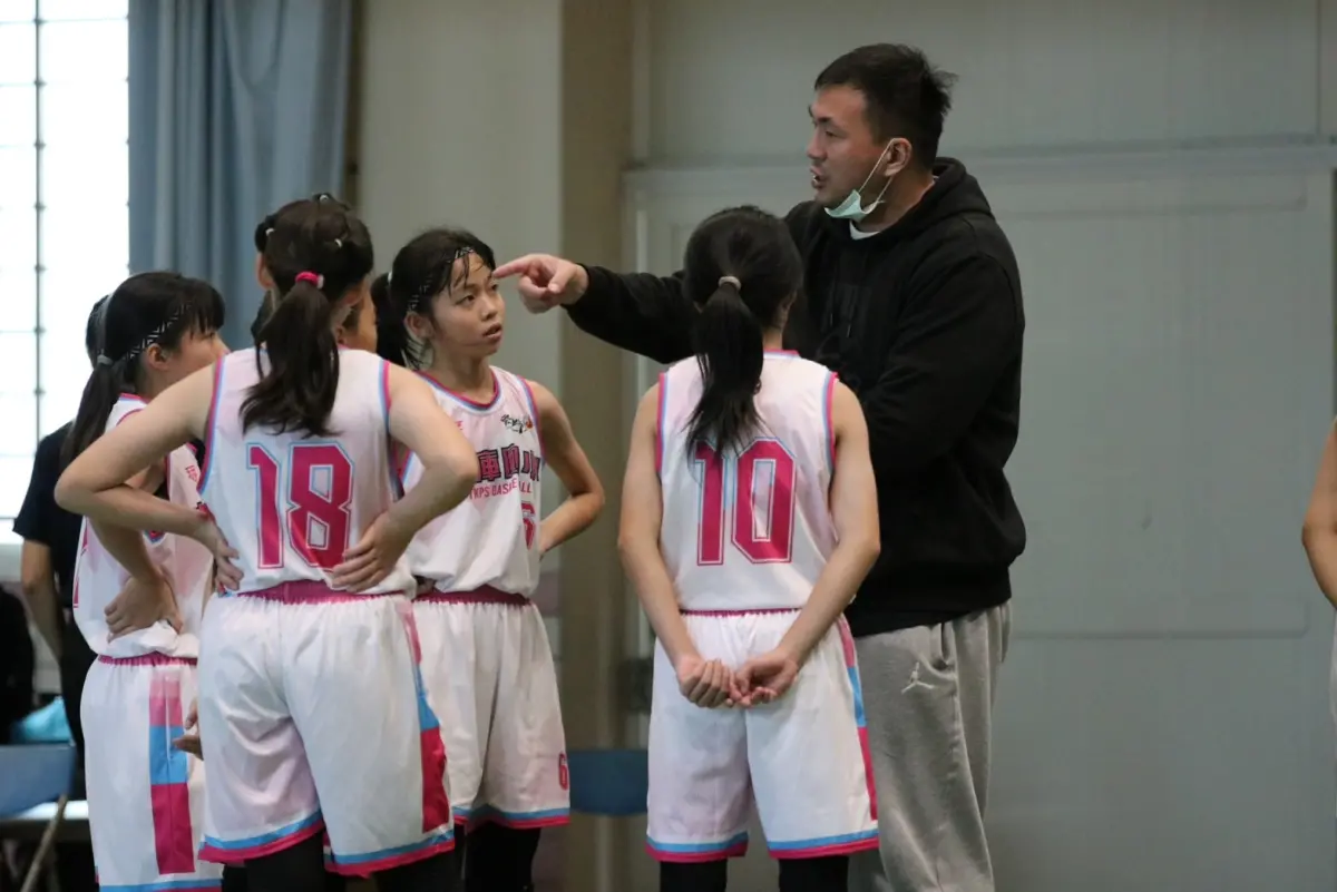 ▲第十七屆雲林順天盃全國少年籃球錦標賽於今(30)日開打，賽事為期五天至2月3日，分別在土庫國小及土庫國中隆重舉行。（圖／雲林順天盃大會提供）