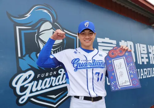 ▲富邦悍將遞交給聯盟的25人保護名單外流，讓昔日王牌江少慶，意外躍上新聞版面。（圖／富邦悍將提供）