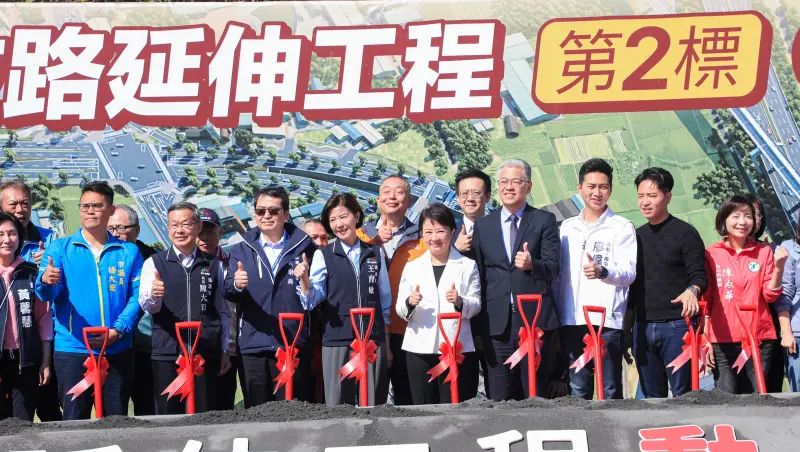 ▲台中市長盧秀燕主持市政路延伸工程開工動土典禮。（圖／台中市政府提供，2024.01.31）