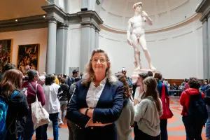 不滿觀光客為患！美術館長稱佛羅倫斯「像妓女」　不當比喻挨轟
