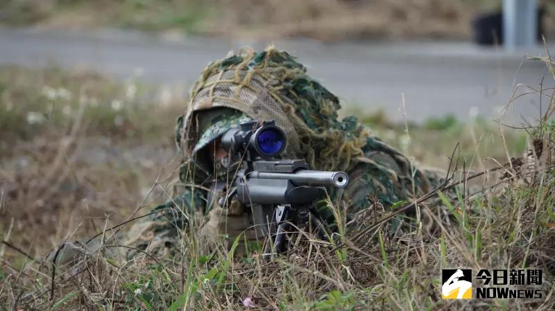 陸軍反特攻操演 狙擊手神準擊斃敵軍護家園