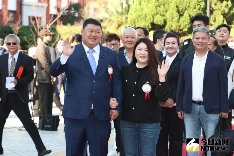 ▲國民黨立委游顥現在的體格看不出年輕時曾是海龍蛙兵。(圖/記者陳明中攝)