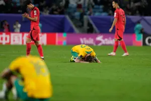 ▲南韓在亞洲盃男足上演不可思議的大逆轉！澳洲球員落寞。（圖／美聯社／達志影像）