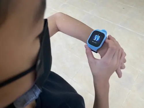 開箱／小米兒童智慧手錶首款台灣官方引進　功能不多但「很適合」
