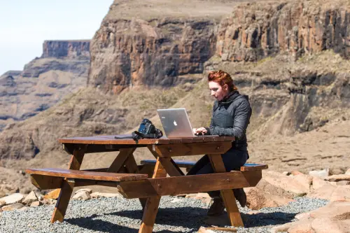 ▲對遠距工作者與自由接案者來說，曼谷幾乎是理想模板。（示意圖／美聯社／達志影像）