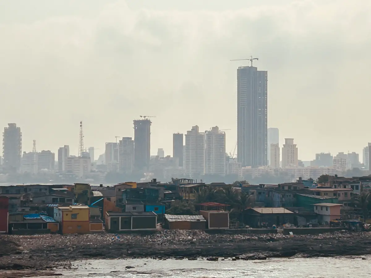 ▲在全球經濟黯淡之際，印度經濟成長率卻連續兩年破6，去年國內生產毛額約達4兆美元，強逼全球第4大經濟體德國，少外媒卻在此時相繼揭露印度如今的「內憂外患」。（圖／記者鄭妤安攝）