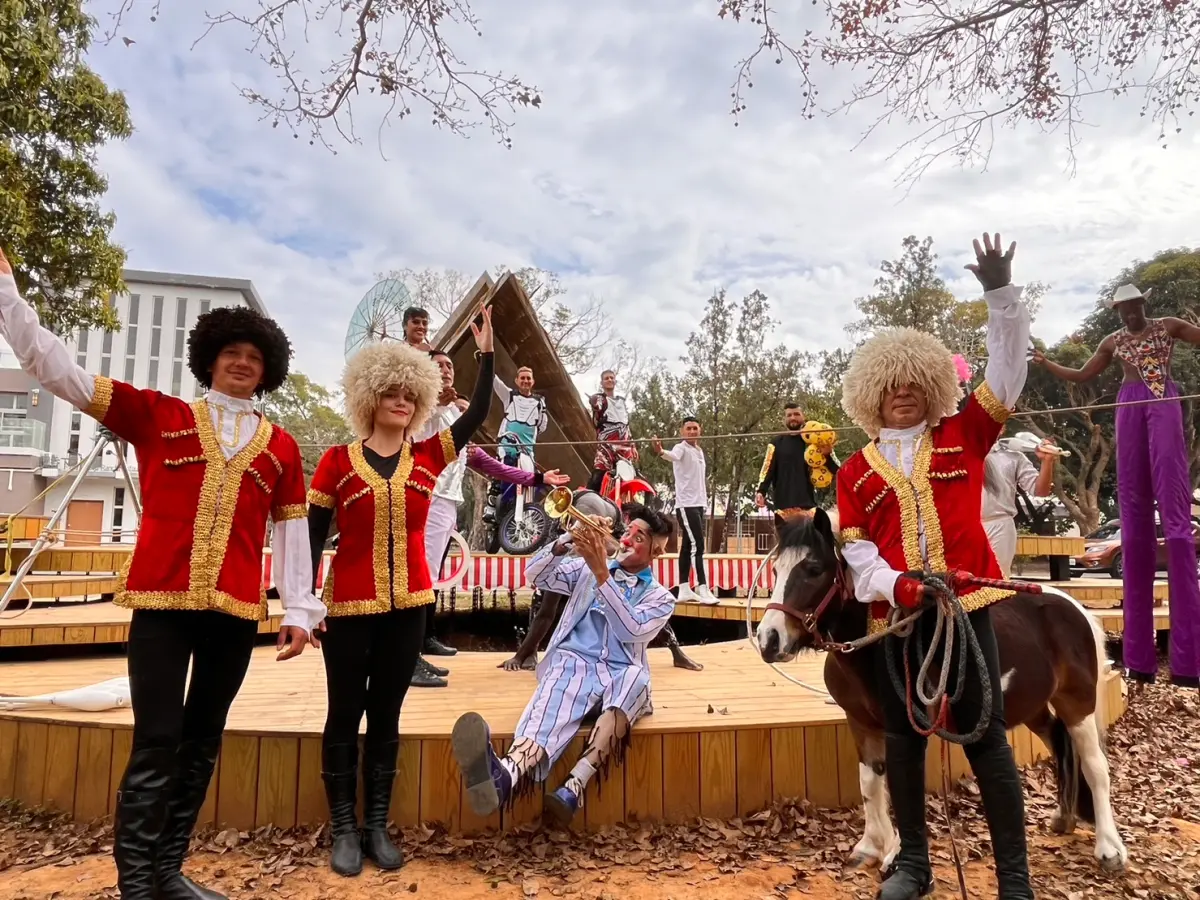 ▲春節假期是出遊的好時機，台中后里馬場推出后里馬戲節「美洲瘋馬夢想大馬戲」。（圖／品牌提供）