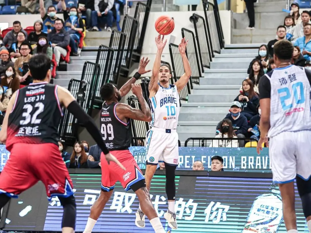 ▲東超富邦勇士已經確定淘汰，今晚70：84不敵安養赤紅火箭，以1勝5敗收場。（圖／富邦勇士提供）