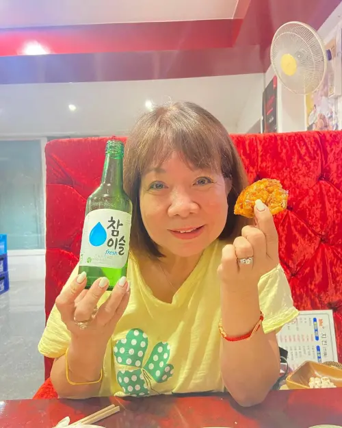 ▲萁媽和女婿黃鐙輝感情很好。(圖/翻攝自黃鐙輝臉書) ▲萁媽和女婿黃鐙輝感情很好。(圖/翻攝自黃鐙輝臉書)