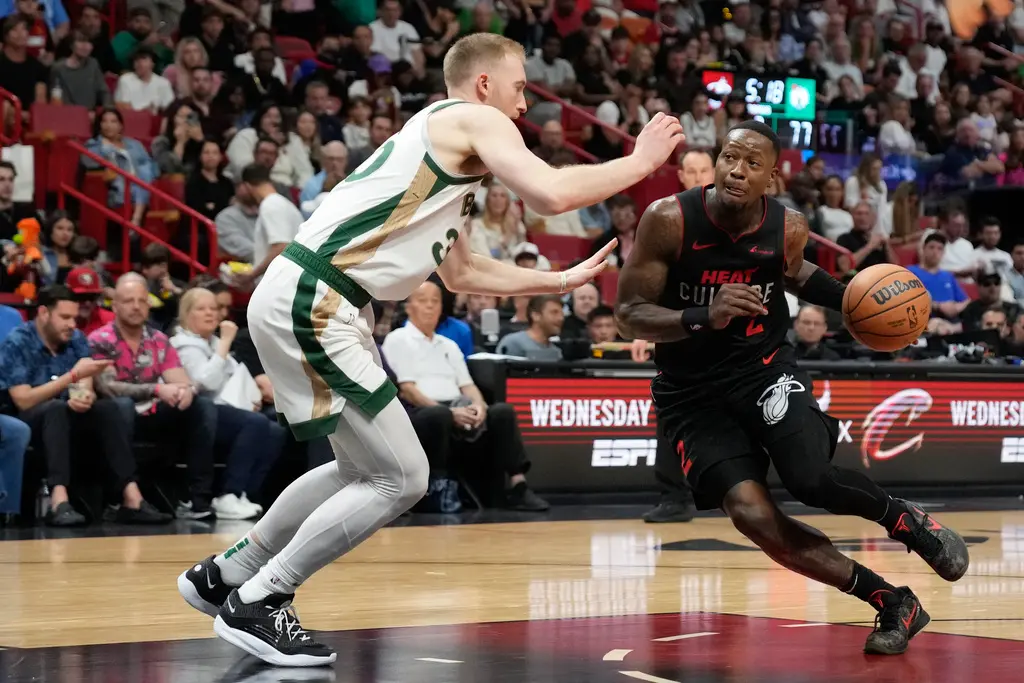 ▲熱火新援Terry Rozier無碰撞傷退！（圖／美聯社／達志影像）