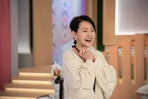 ▲陳為民爆炸性言論一出,小S急忙追問其身分。(圖/翻攝自小姐不熙娣臉書) ▲陳為民爆炸性言論一出,小S急忙追問其身分。(圖/翻攝自小姐不熙娣臉書)