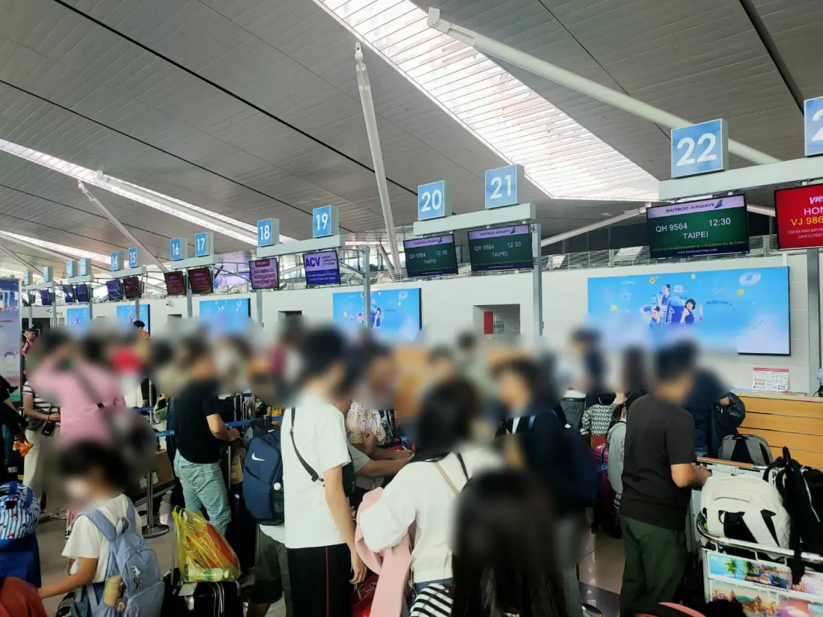 ▲WInnER旅行社強調，已兩次以人道主義原則，第一天接機開始走行程，並於第五日協助將全團292名旅客都平安順利送上飛回台灣的飛機。（圖／WInnER旅行社提供）