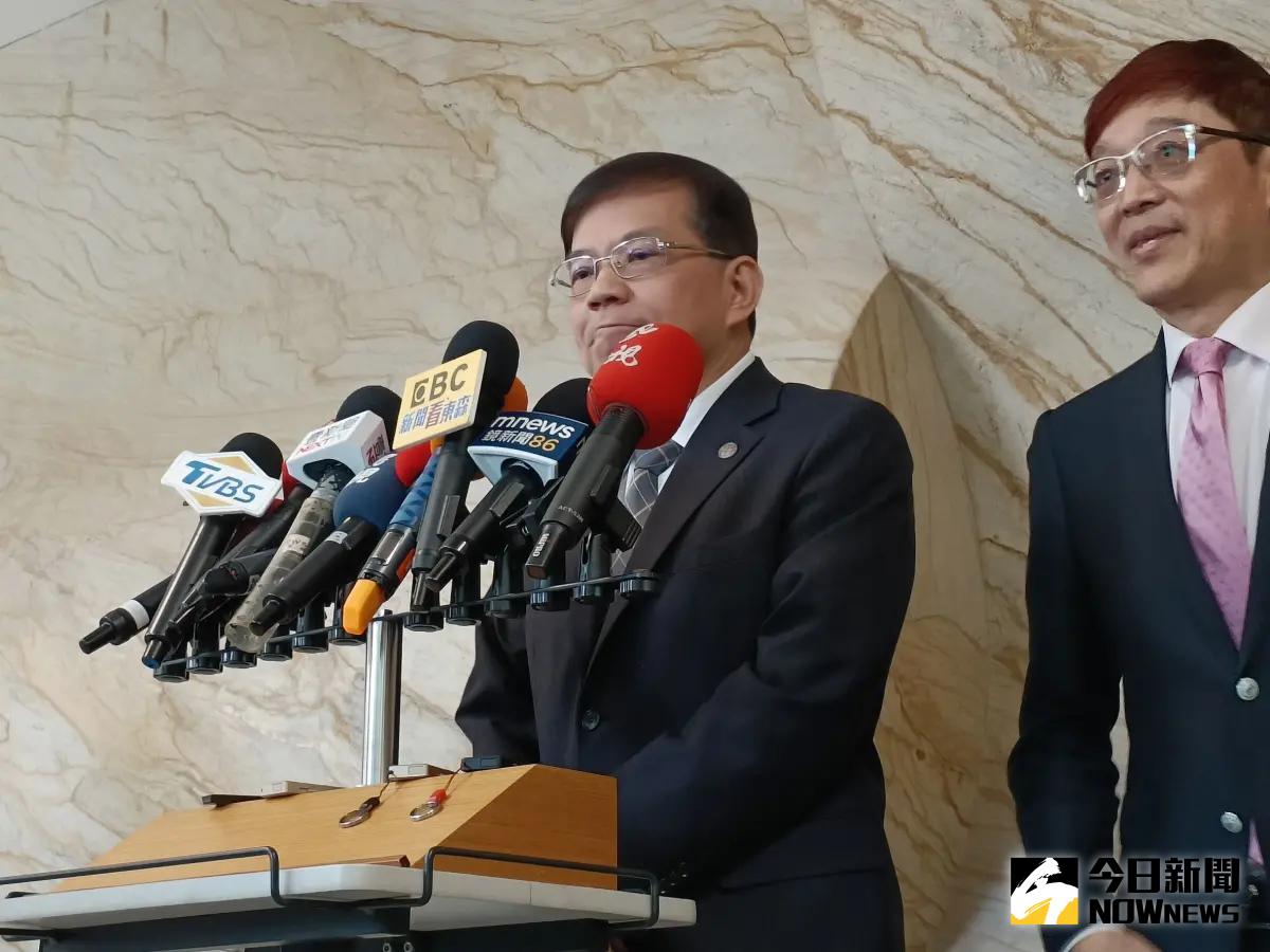 ▲今（15）日交通部長王國材則說，如果有必要會補償。（圖／記者許若茵攝，2024.02.15）