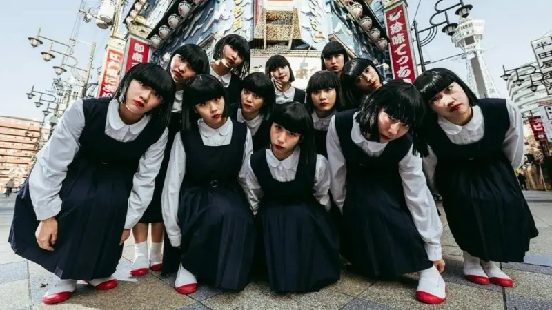 ▲日本搞怪女子舞團Avantgardey因獨特的舞蹈風格及造型，迅速在全球竄紅。（圖／Avantgardey IG）