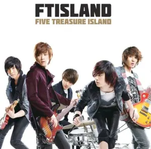 ▲FTISLAND以首張日語專輯《FIVE TREASURE ISLAND》奪下「Oricon公信榜專輯週榜」冠軍。（圖／轉攝自Naver）