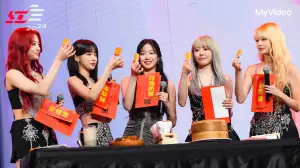 ▲MyVideo直播《紅白》收視次高為韓國女團LE SSERAFIM抽紅包拜年與品嘗台灣小吃。（圖／台視提供）