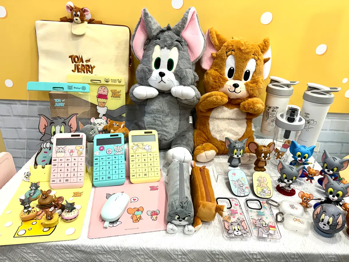 ▲7-11開學季推出「TOM and JERRY湯姆貓與傑利鼠超萌快閃購／集點送」活動。（圖／記者鍾怡婷攝）