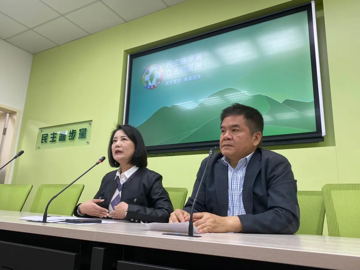 ▲臨時會之亂落幕，傅崐萁稱是黨工誤植將懲處，更不忘批民進黨擾亂社會，吳思瑤感嘆稱政治智慧不夠，恐怕很難救。（圖／記者陳威叡攝，2024.02.17）