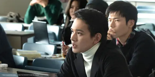 ▲因《幽游白書》爆紅的北村匠海,飾演永瀨廉在《法庭遊戲》中的大學同學。(圖/原創娛樂) ▲因《幽游白書》爆紅的北村匠海,飾演永瀨廉在《法庭遊戲》中的大學同學。(圖/原創娛樂)