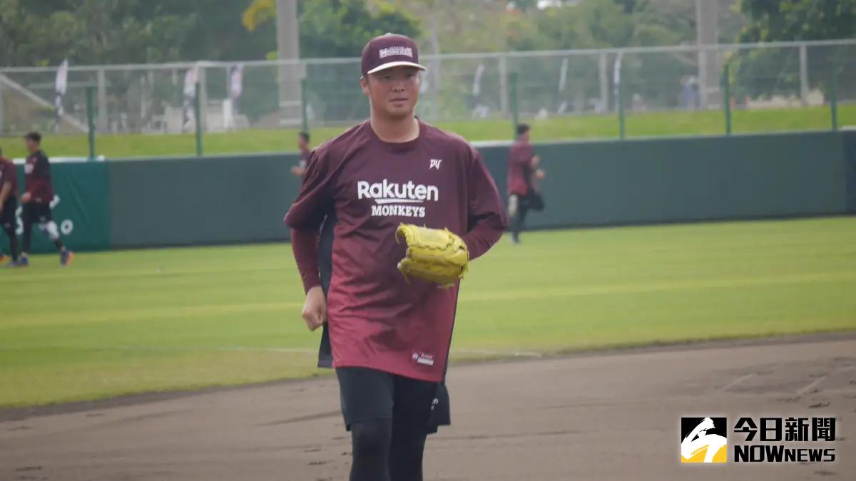 ▲樂天桃猿拚石垣島終止10連敗！鈴木駿輔先發「復仇」羅德。（圖／吳政紘攝）