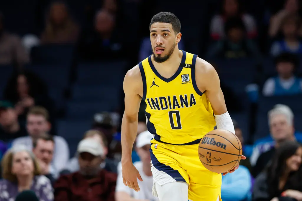 ▲溜馬哈利伯頓（Tyrese Haliburton）、湖人「AD」戴維斯（Anthony Davis）都承諾願意出賽巴黎奧運。（圖／美聯社／達志影像）