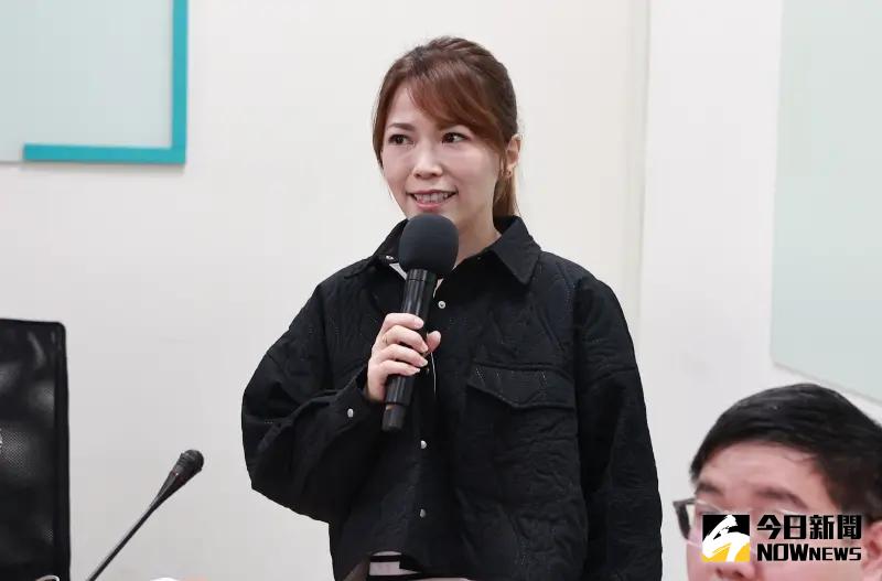 ▲民眾黨副發言人楊寶楨請辭黨團副主任與副發言人職務,傳與黨團主任陳智菡不合有關,對此陳反駁此消息。(圖/記者葉政勳攝 , 2024.02.19)