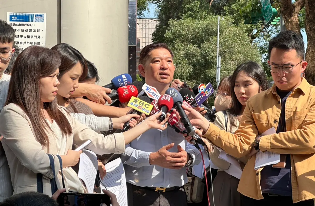 ▲ 越竹航空總代理張志嘉董事長控訴年代旅遊欠錢不還。（圖／記者賴正琳攝於2024.02.19）