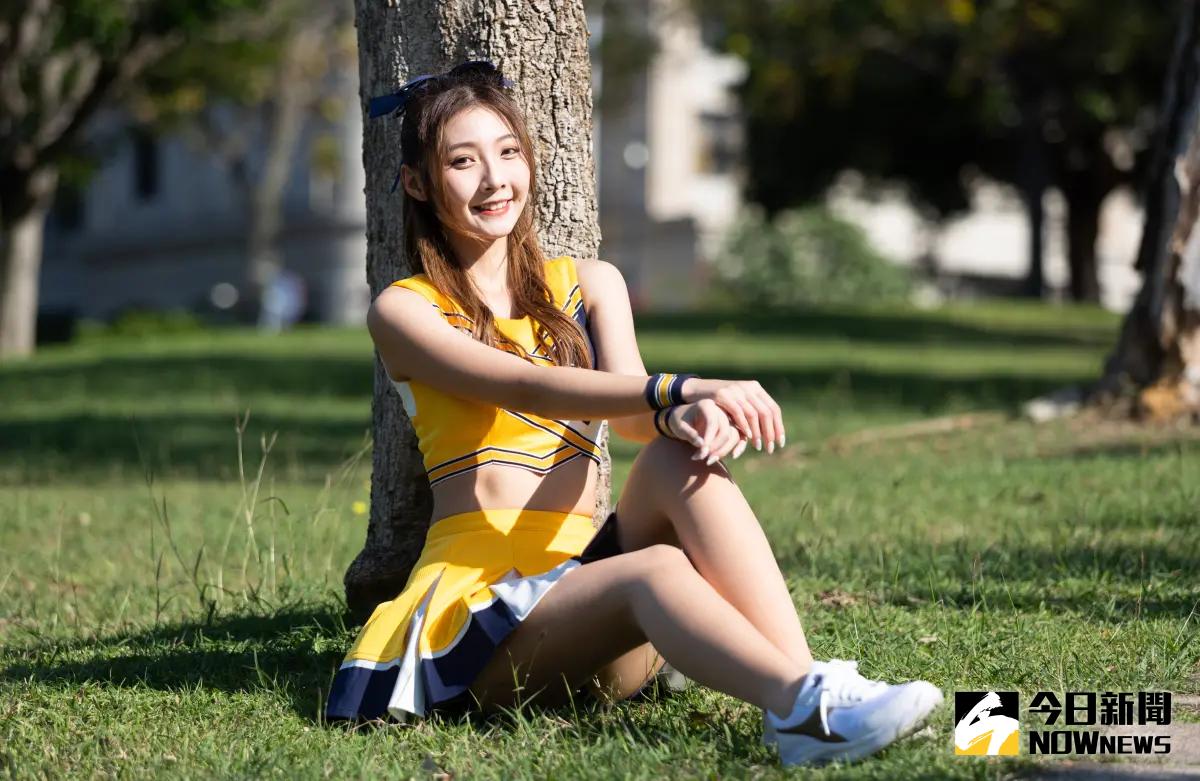 ▲中信啦啦隊Passion Sisters的正妹練習生汶汶，在外拍界打滾5、6年，曾遇到沒人要拍的危機，讓她一度深夜痛哭，「是不是我長太醜了？」（圖／記者葉政勳攝影）