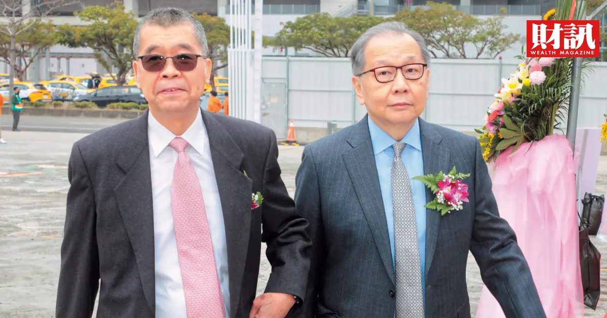 ▲聯發科董事長蔡明介（左）和執行長蔡力行（右）持續大力投資新平台，日前宣布將在新竹高鐵站前興建新大樓。（圖／財訊雙週刊）