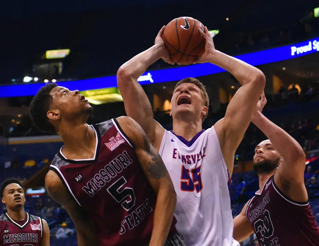 ▲T1聯盟台鋼獵鷹宣佈簽下立陶宛籍洋將鷹吉。（圖／美聯社／達志影像）